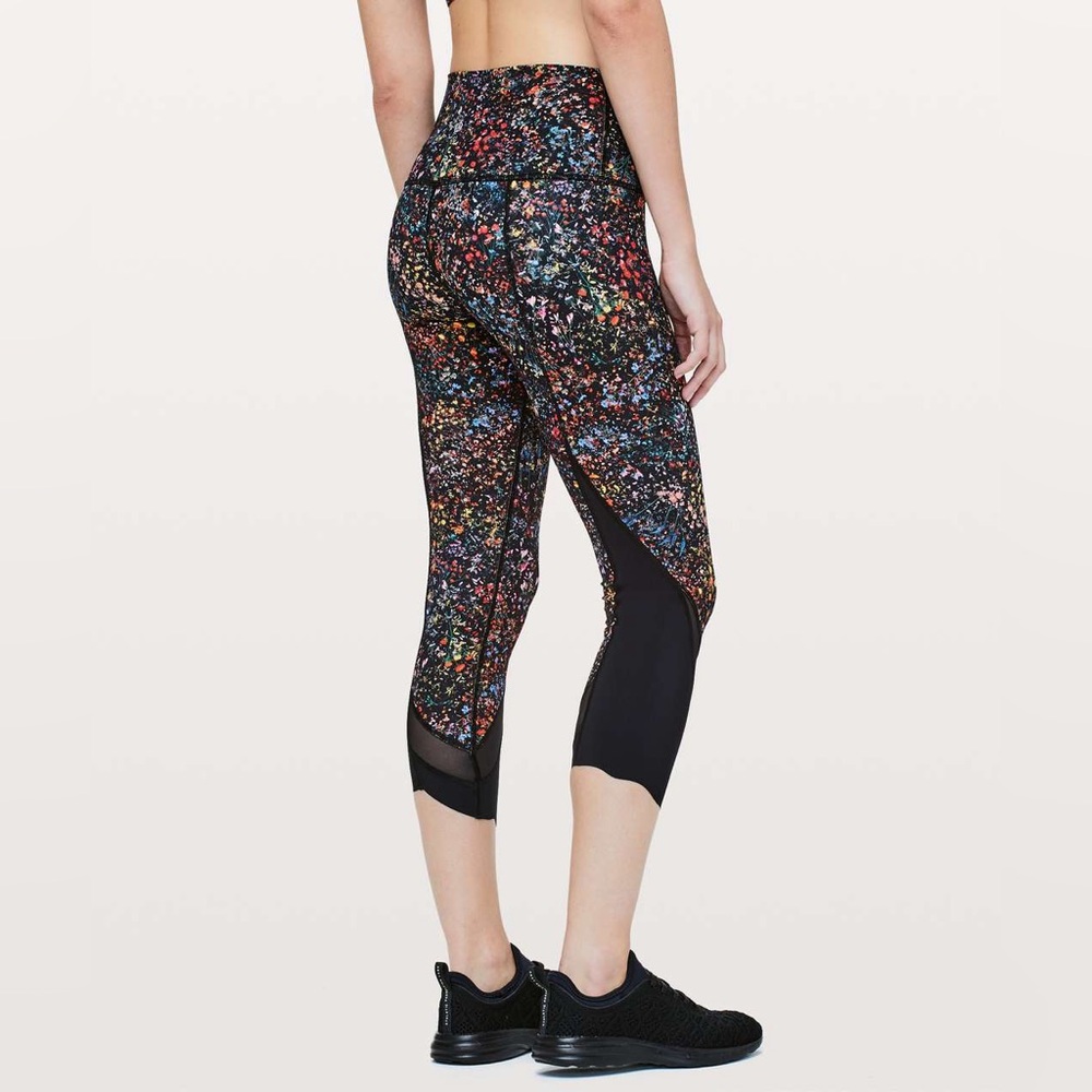 Lululemon Wunder Under High Rise Tight Womens 6 Crop Scallop 24” Special Edition